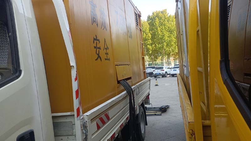白云如何判断柴油发电机组和UPS电源的切换时间是否符合要求？